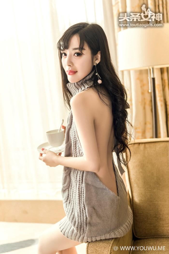 [TouTiao头条女神] 2017.08.21 NO.420 网红毛衣 周熙妍