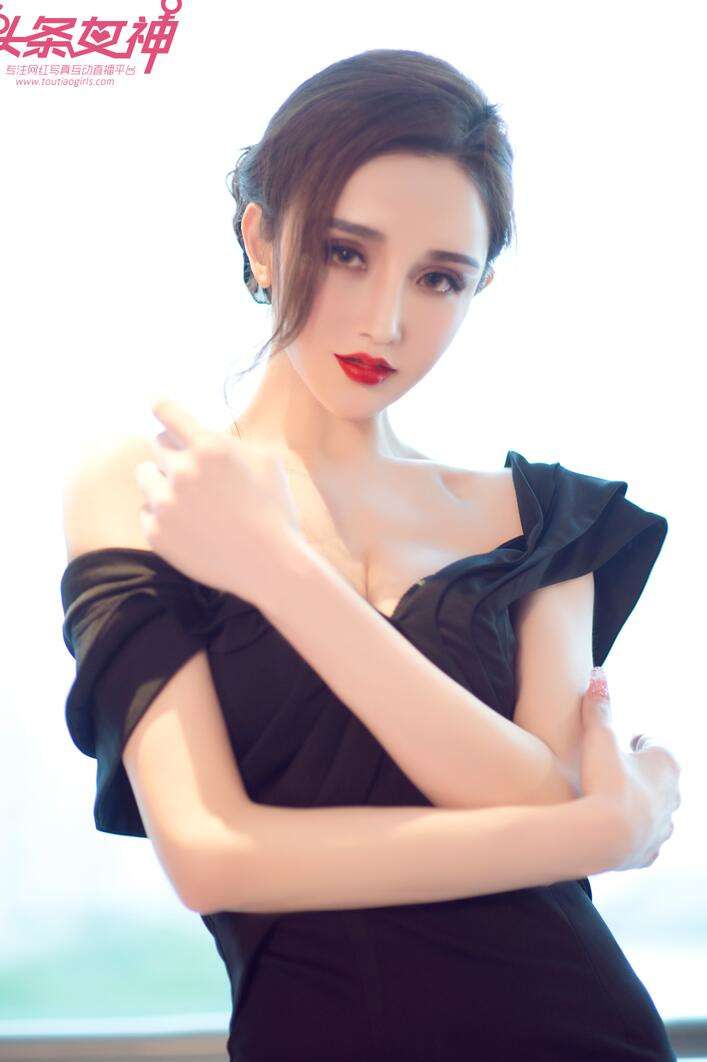 [TouTiao头条女神] 2017.09.22 NO.447 公主驾到 瓦娅