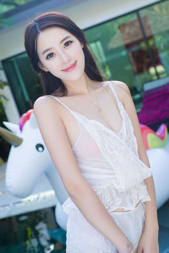 [IMiss爱蜜社] 2016.12.01 Vol.141 王曼妮好Q