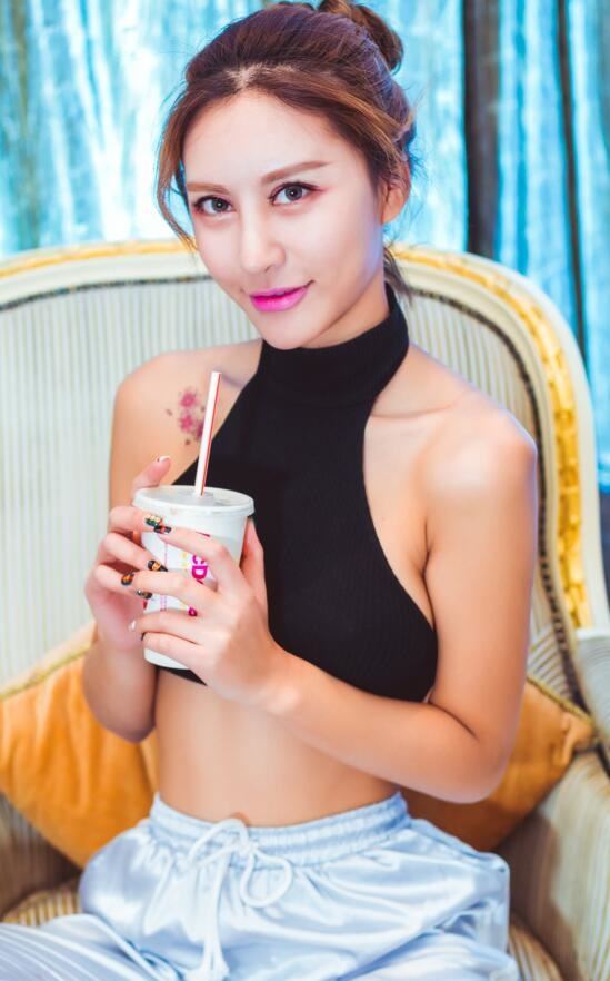 [Girlt果团网] 2018.04.27 No.146 千娇百媚，人比花娇