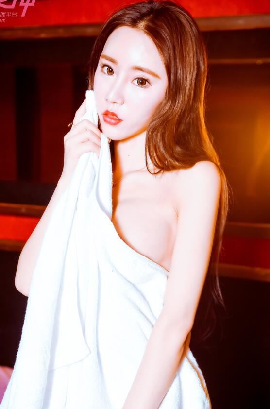 [TouTiao头条女神] 2018.05.07 NO.621 女神探店 猫咪6M VIP专辑