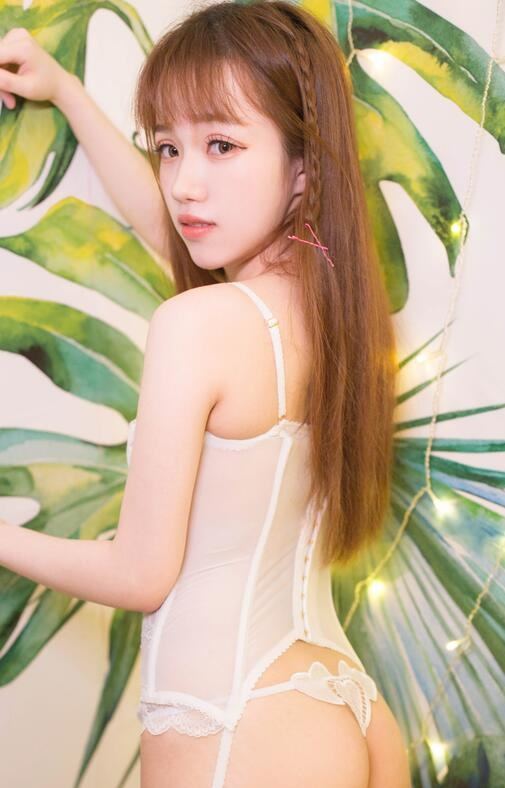 [XiuRen秀人网] 2018.07.18 No.1086 龙泽美曦 蕾丝 吊袜