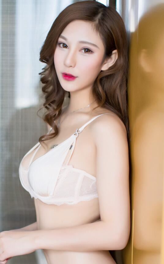 [IMISS爱蜜社] 2018.10.19 VOL.301 Cccil 黑丝 美腿