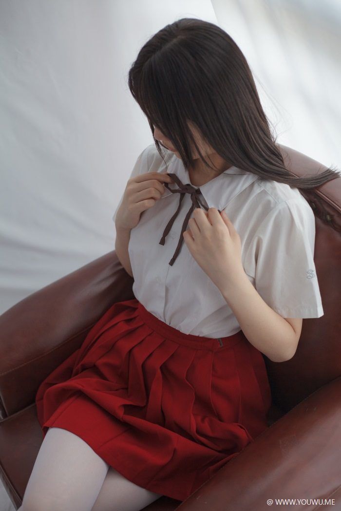 [少女秩序写真] VOL.004 白丝红裙