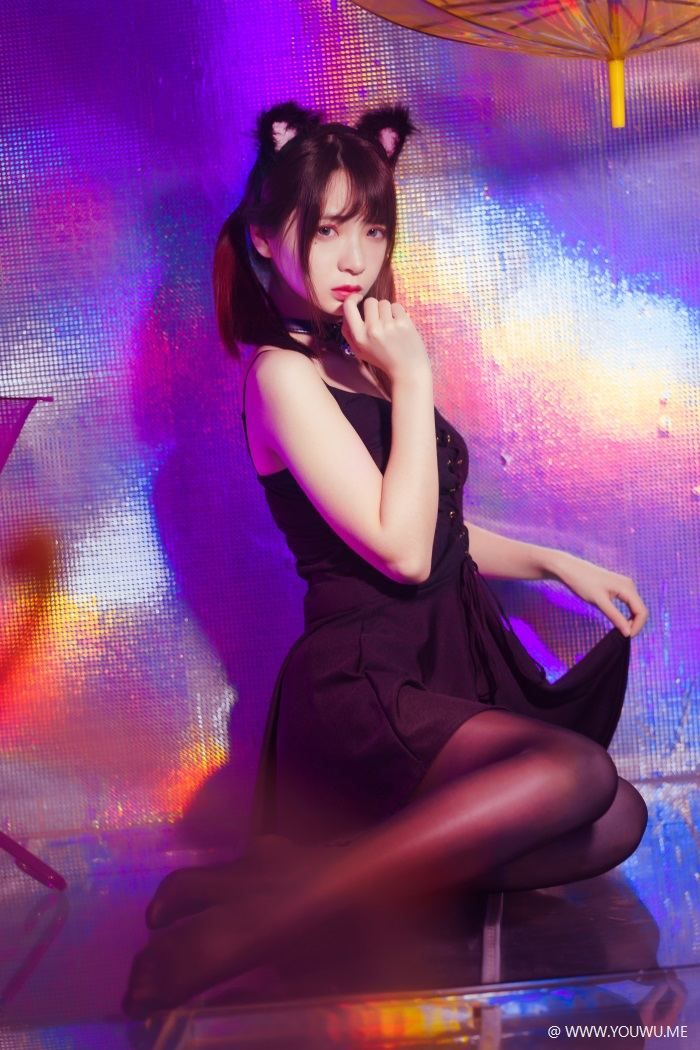 COS美女 疯猫ss – 丝袜狂想曲(光)-像素点