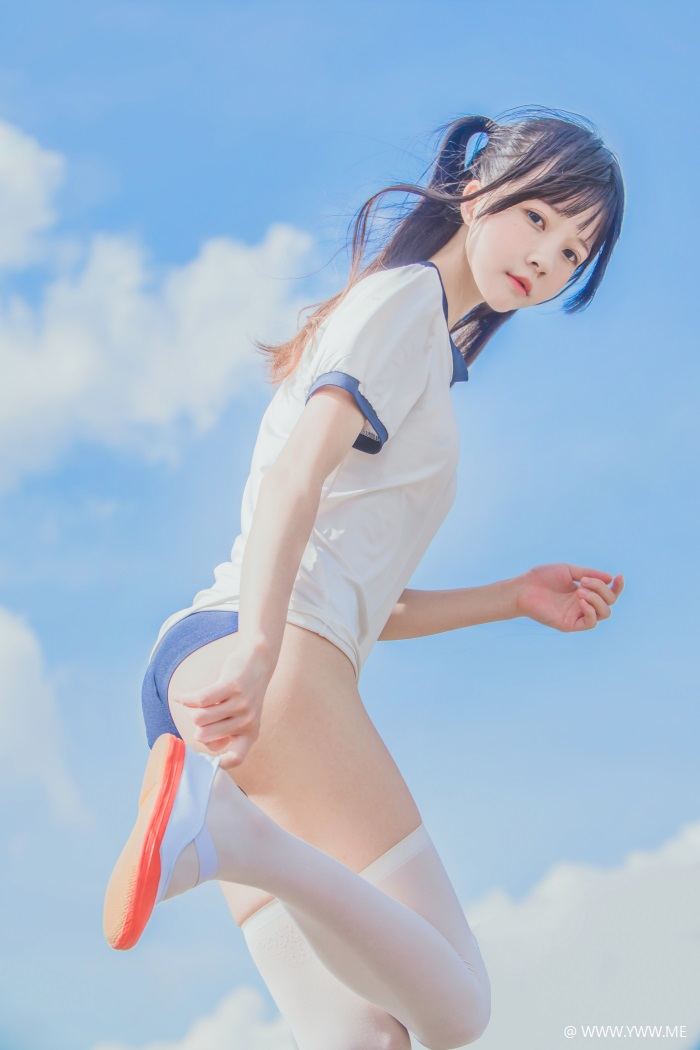 萝莉风COS 桜桃喵 – 体操服-像素点