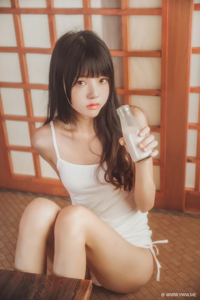 萝莉风COS 桜桃喵 – 小背心换水手服-像素点