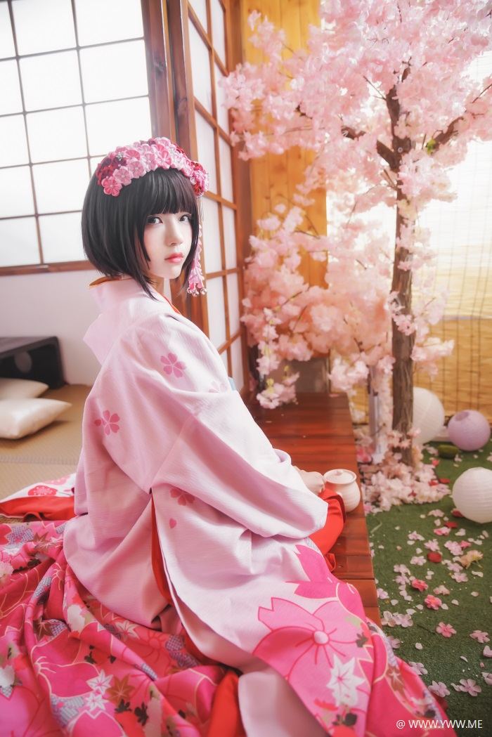 萝莉风COS 桜桃喵 – 加藤惠系列之和服-像素点