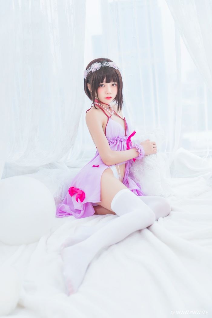 萝莉风COS 桜桃喵 – 加藤惠系列之小睡裙-像素点