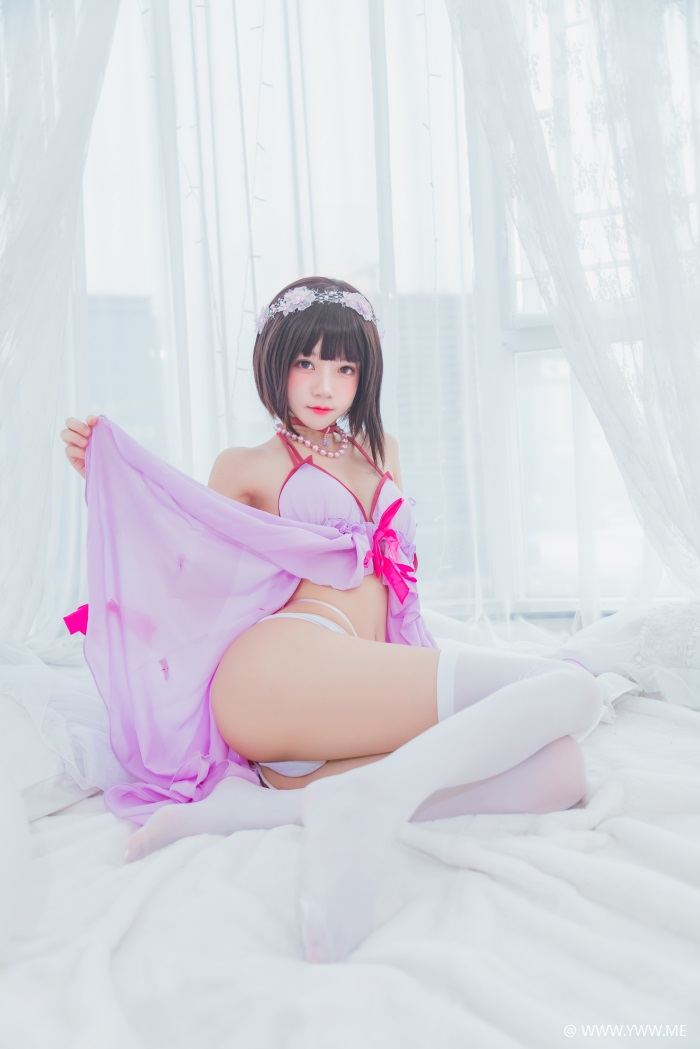 萝莉风COS 桜桃喵 – 加藤惠系列之小睡裙-像素点