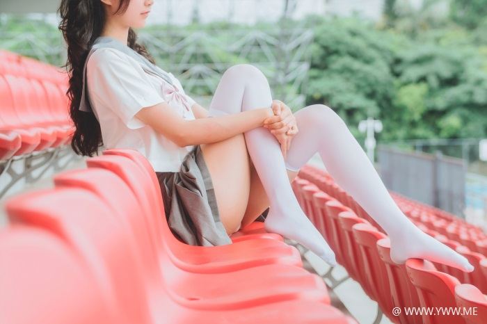 萌系小姐姐木绵绵OwO – JK制服-像素点