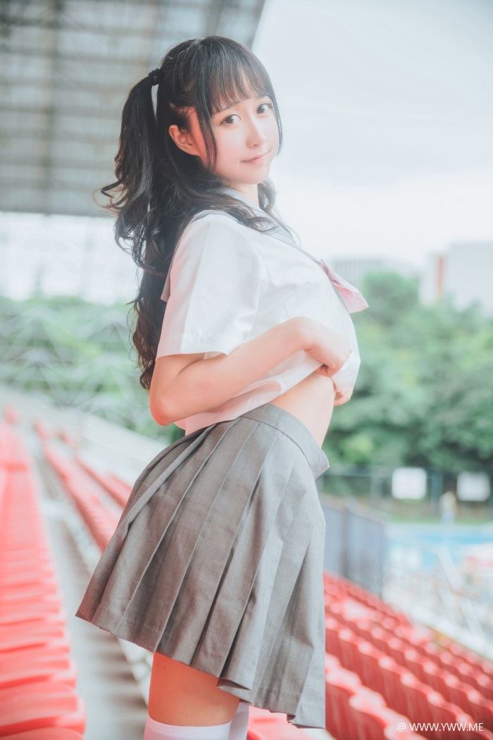 萌系小姐姐木绵绵OwO – JK制服-像素点