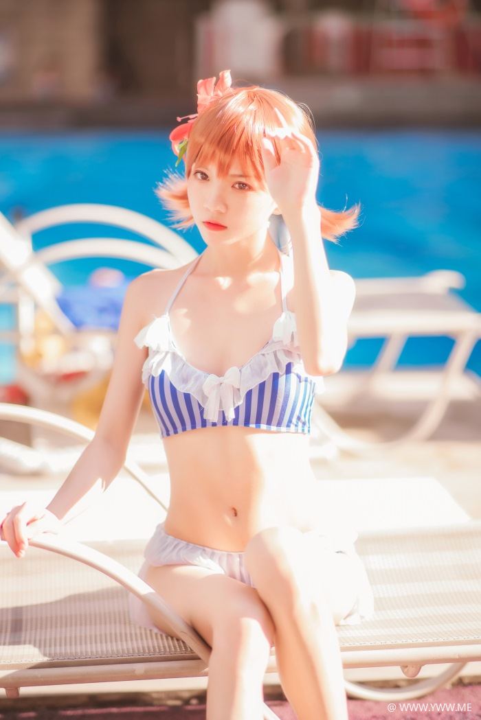 萝莉风COS 桜桃喵 – 炮姐COS-像素点
