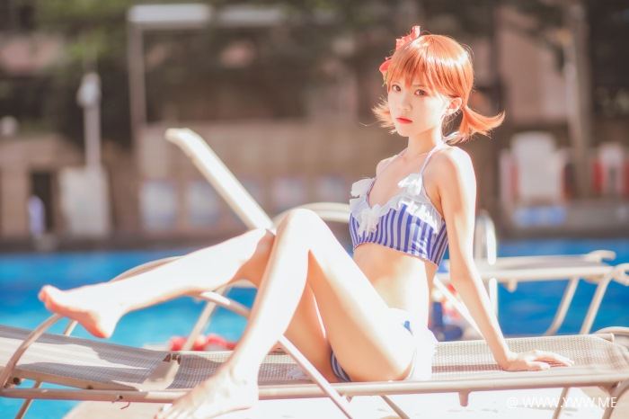 萝莉风COS 桜桃喵 – 炮姐COS-像素点