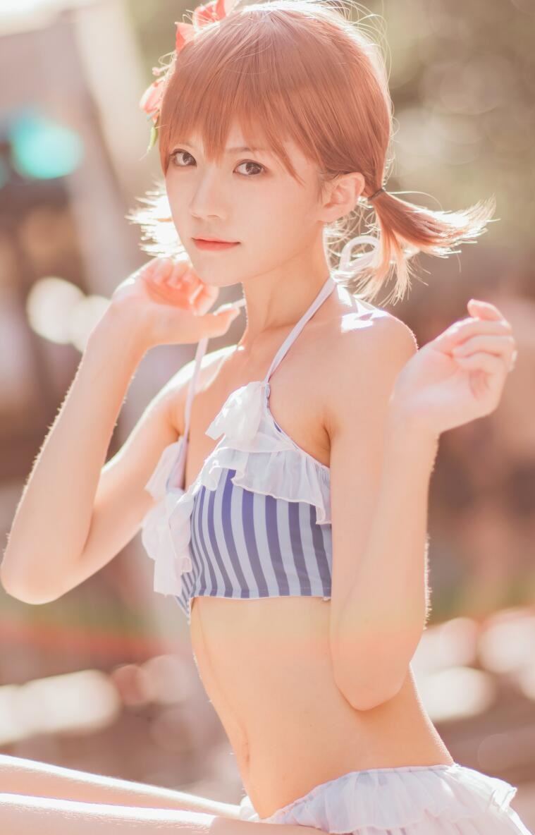 萝莉风COS 桜桃喵 – 炮姐COS