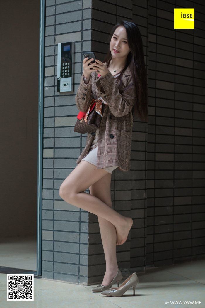 [IESS异思趣向] 2019.01.08 丝享家397：小区楼下偶遇云芝 云芝