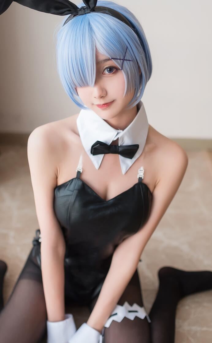 萌系小姐姐木绵绵OwO – 蕾姆兔女郎