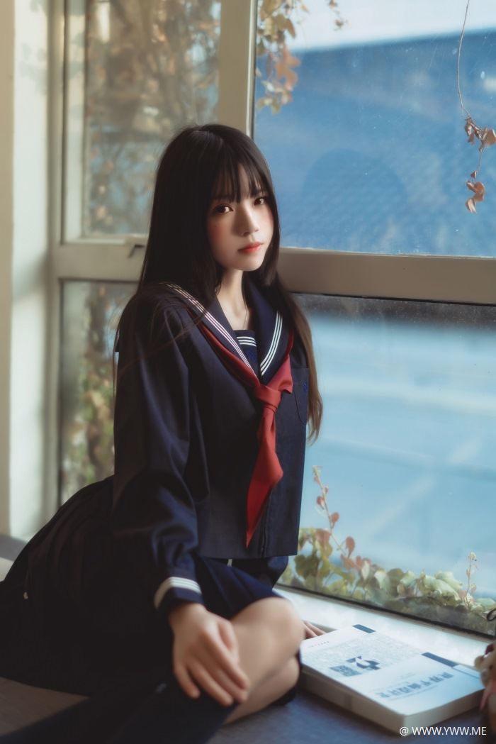 萝莉风COS 桜桃喵 – 黑色水手服-像素点