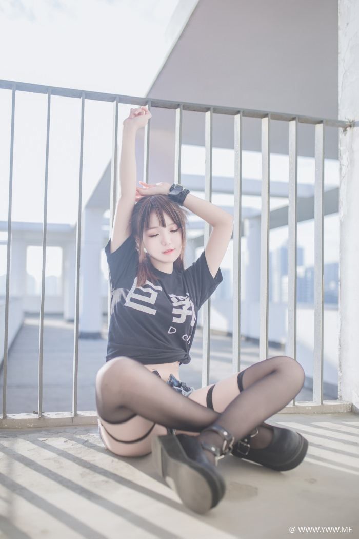 性感人气COSER Yoko宅夏Cos – 巨乳-像素点