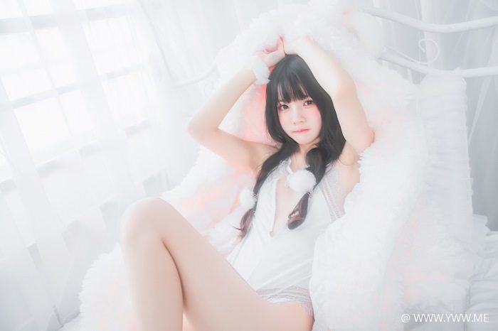 萝莉风COS 桜桃喵 – 冬眠2018系列 – 纯白私房-像素点