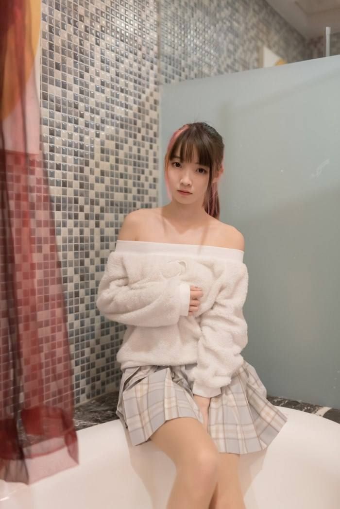 风之领域写真 NO.020 富贵少女肉丝-像素点