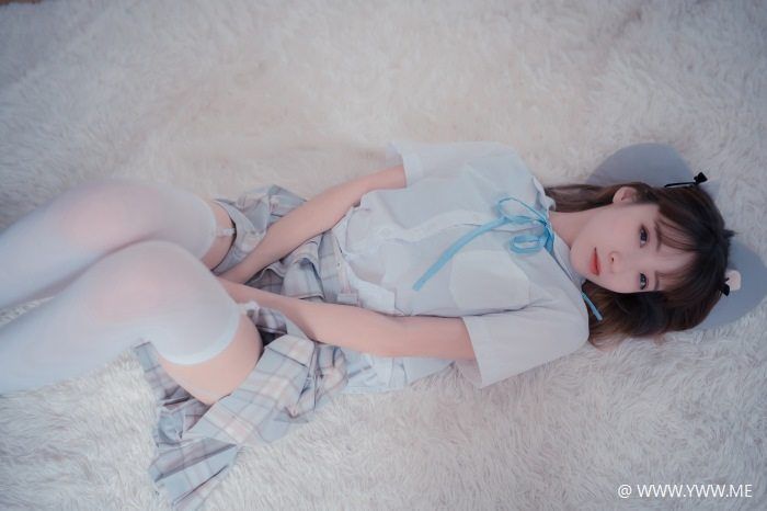 风之领域写真 NO.065 格子裙吊带白丝-像素点