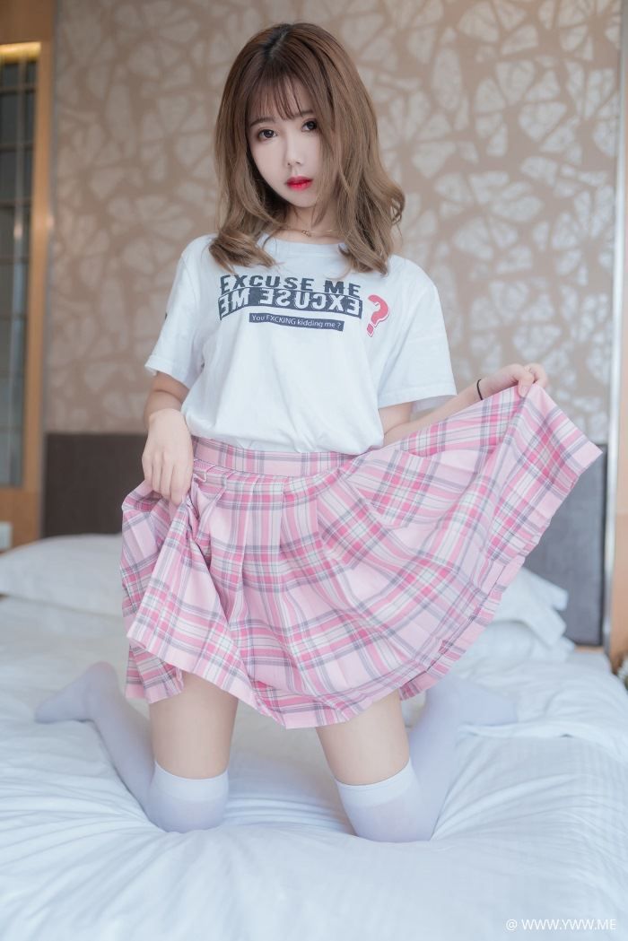 风之领域写真 NO.066 超美气质格子裙少女-像素点