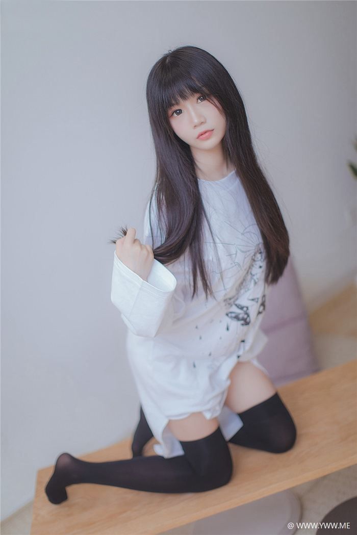 风之领域写真 NO.081 长发的黑丝学妹-像素点