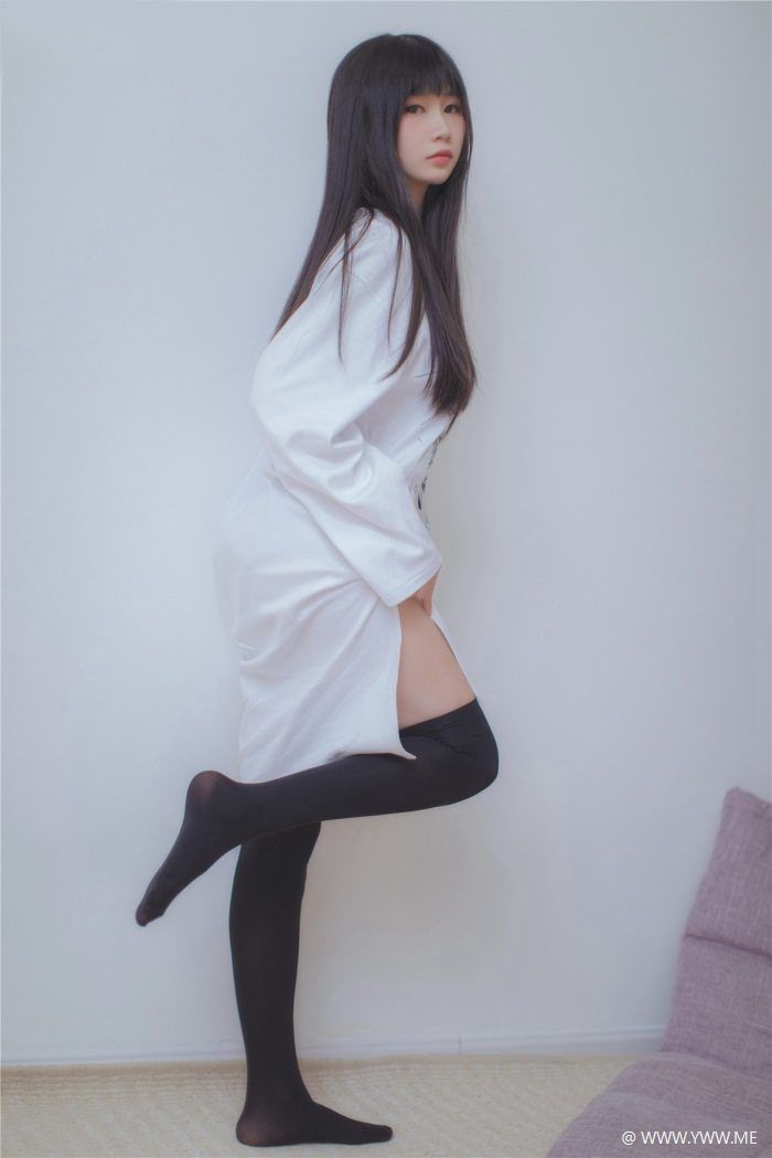 风之领域写真 NO.081 长发的黑丝学妹-像素点