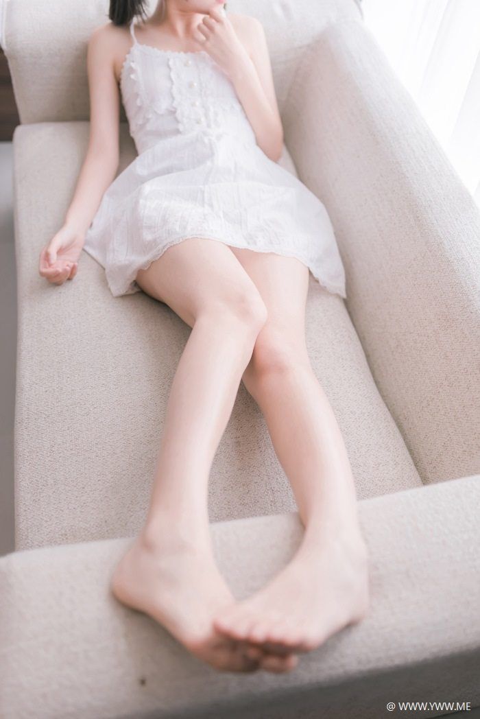 风之领域写真 NO.084 白色的睡衣裙-像素点