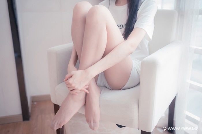 风之领域写真 NO.110 超薄肉丝长腿-像素点