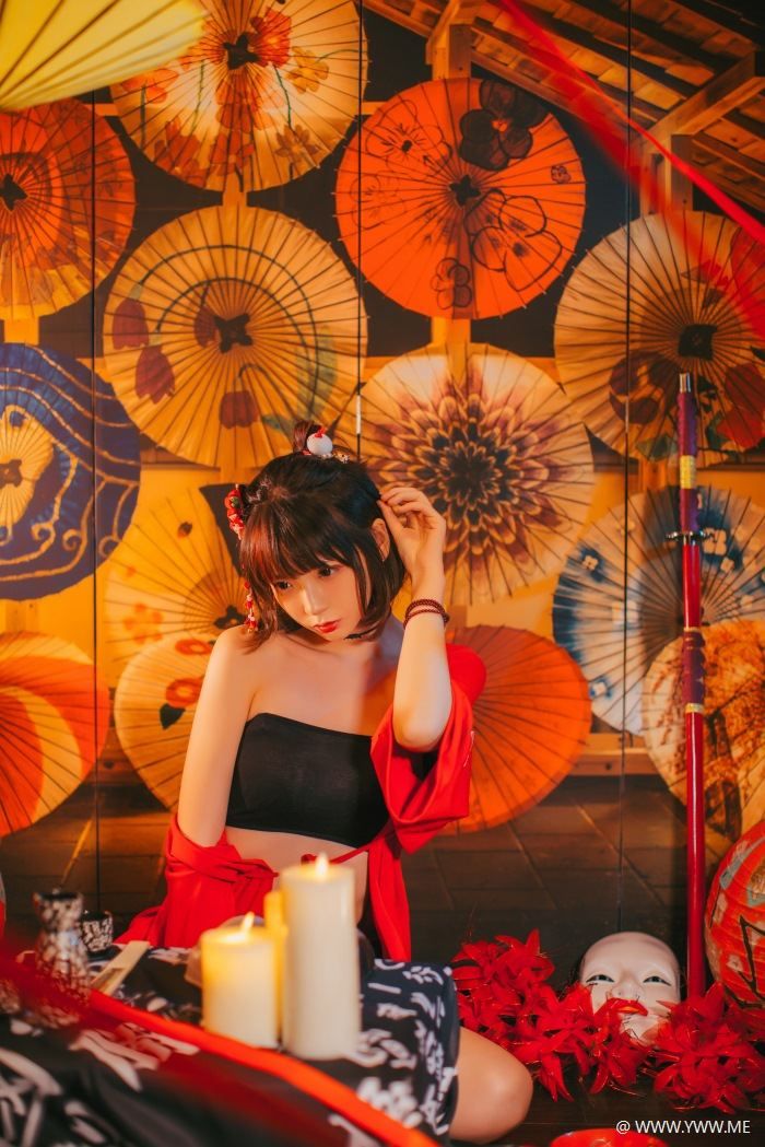 COS美女 疯猫ss – 红色羽衣 散图-像素点