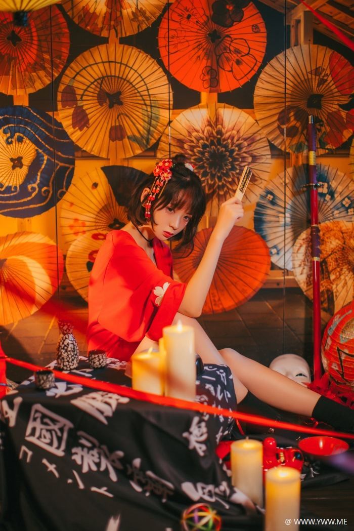 COS美女 疯猫ss – 红色羽衣 散图-像素点
