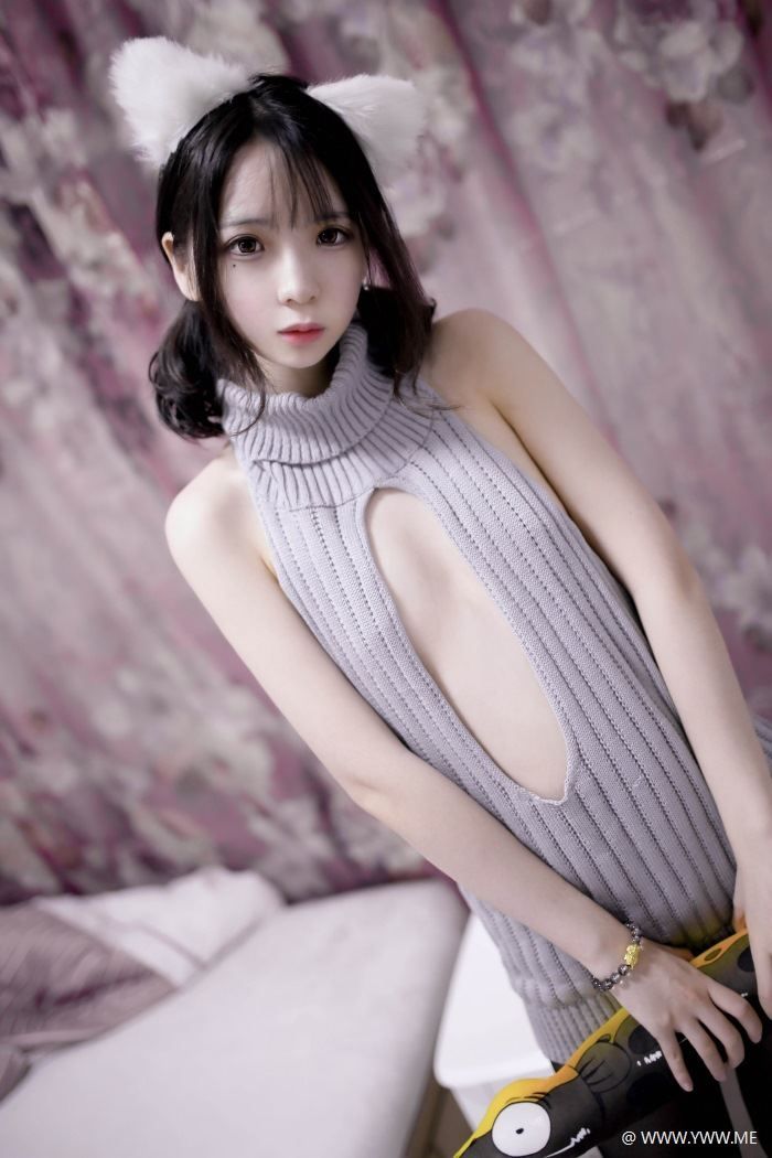 COS美女 疯猫ss – 露背毛衣 散图-像素点