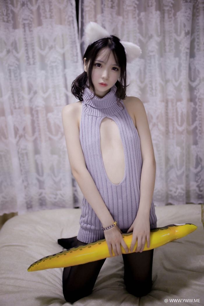 COS美女 疯猫ss – 露背毛衣 散图-像素点