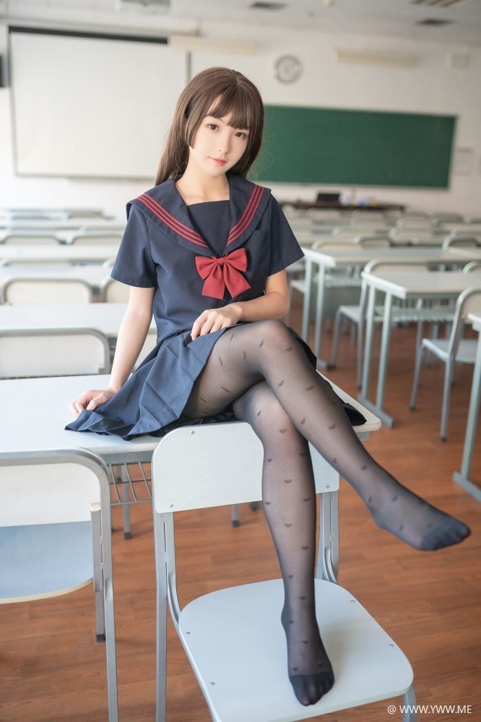 风之领域写真 NO.140 教室里的黑丝JK-像素点