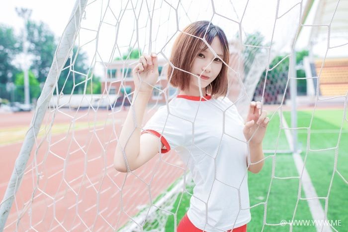 风之领域写真 NO.142 体育场上的少女-像素点