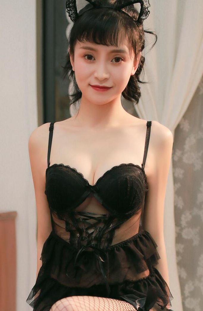 [YALAYI雅拉伊] 2019.03.11 NO.074 小黑猫 蘑菇DVA