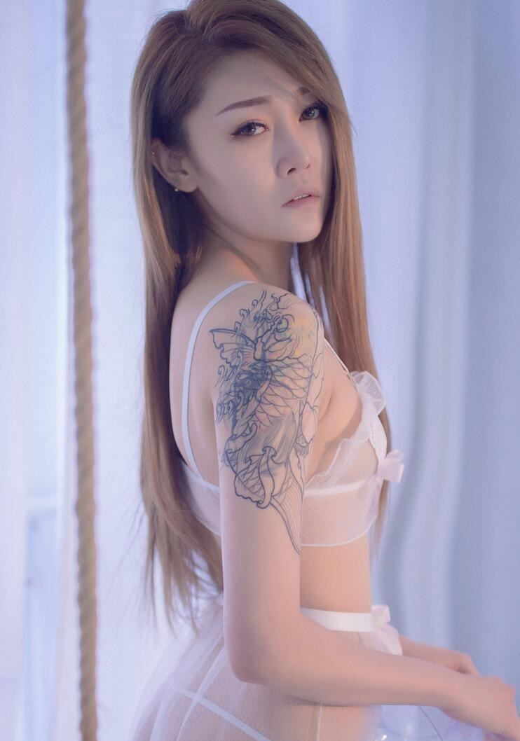 [YALAYI雅拉伊] 2019.01.22 NO.172 紫色丁香 张幕希