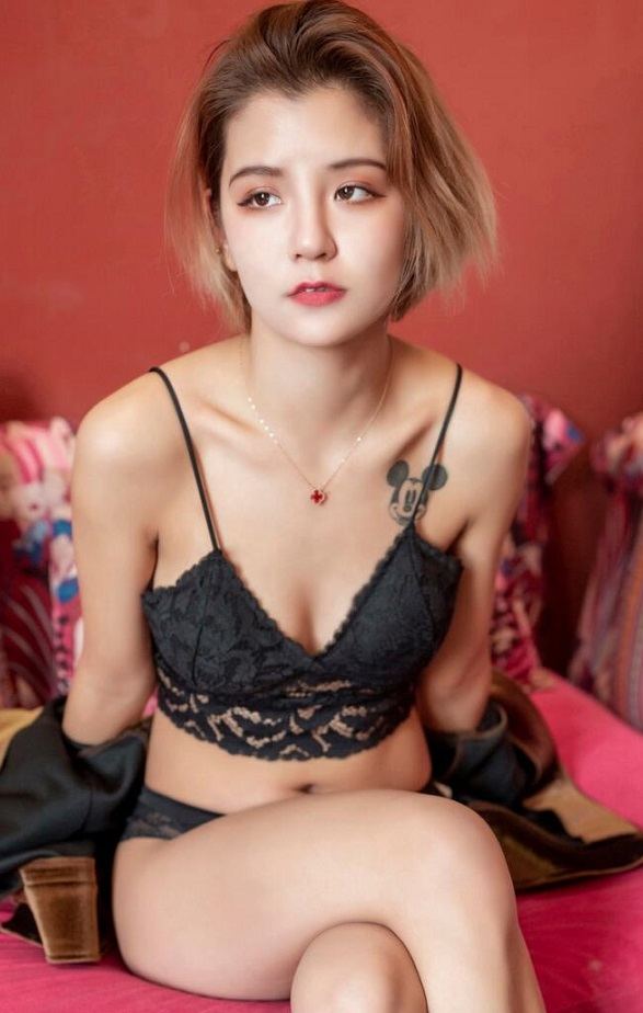 [YALAYI雅拉伊] 2019.04.18 NO.248 金发少女 米奇