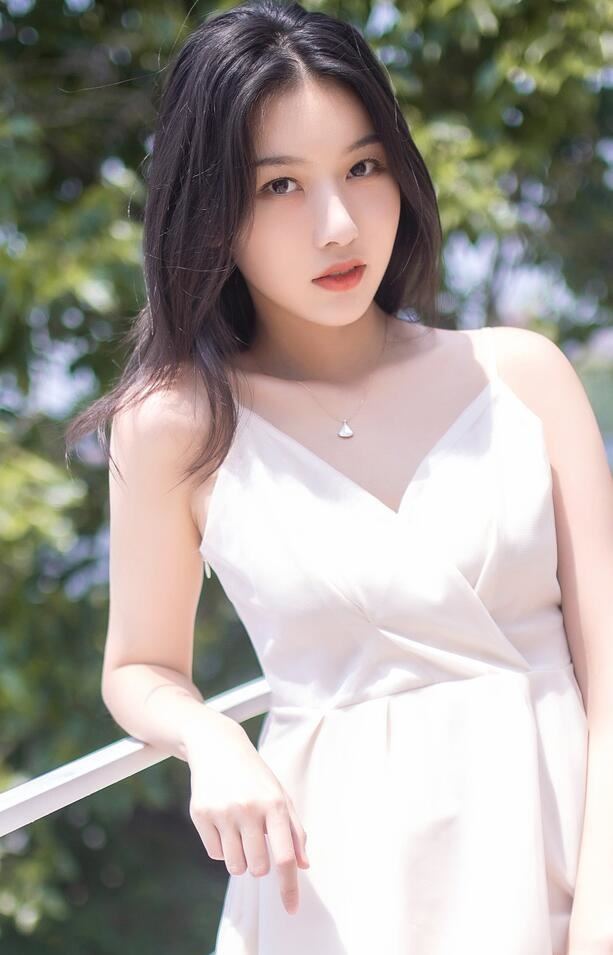 [YALAYI雅拉伊] 2019.06.16 NO.310 听风 白璐