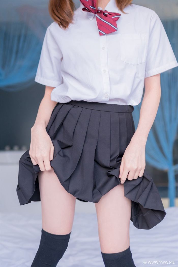 风之领域写真 No.193 床上的黑丝JK-像素点