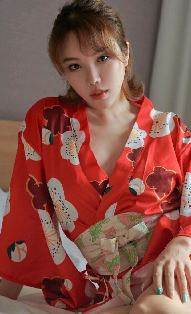 [XiuRen秀人网] 2019.07.15 No.1549 黄楽然 和服 内衣