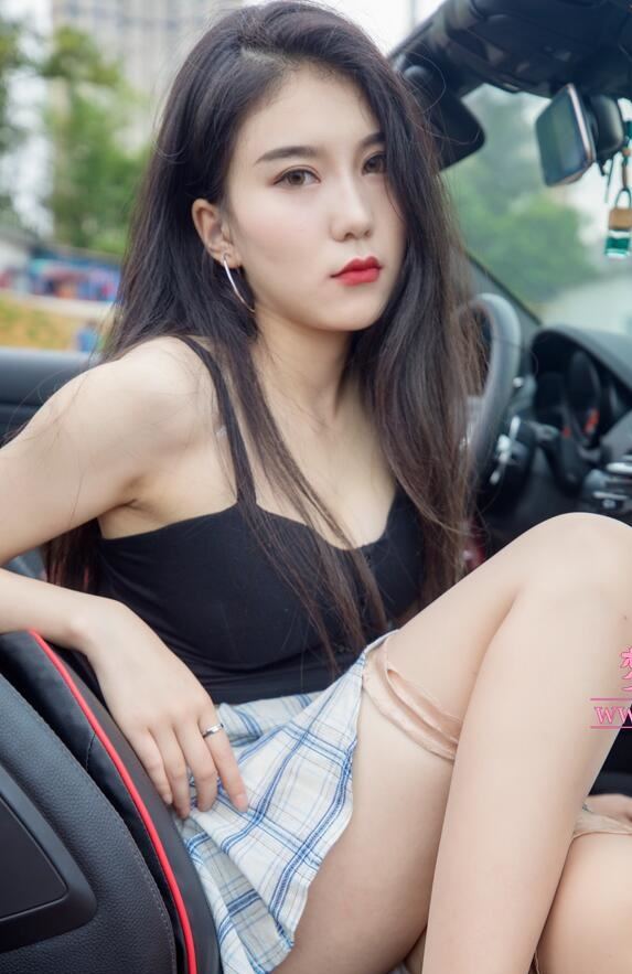 [MSLASS梦丝女神] 2019.05.26 NO.025 跑车丝袜女神 苏安希