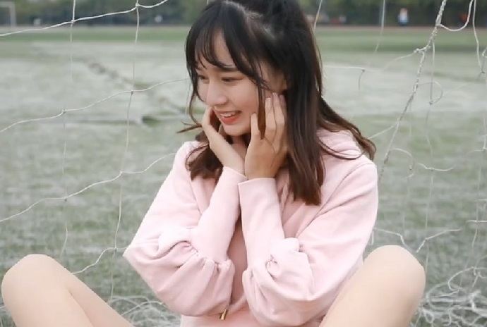 [MSLASS梦丝女神] 视频 2019.05.20 NO.008 操场小甜心 玥玥