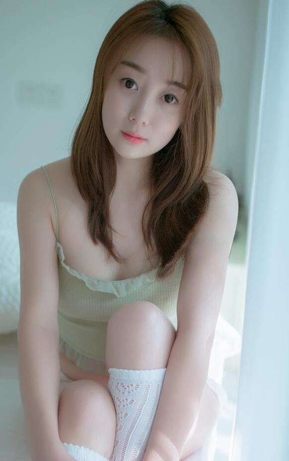 [RUISG瑞丝馆] 2019.09.02 VOL.080 风衣月Lucy 新人 靴子