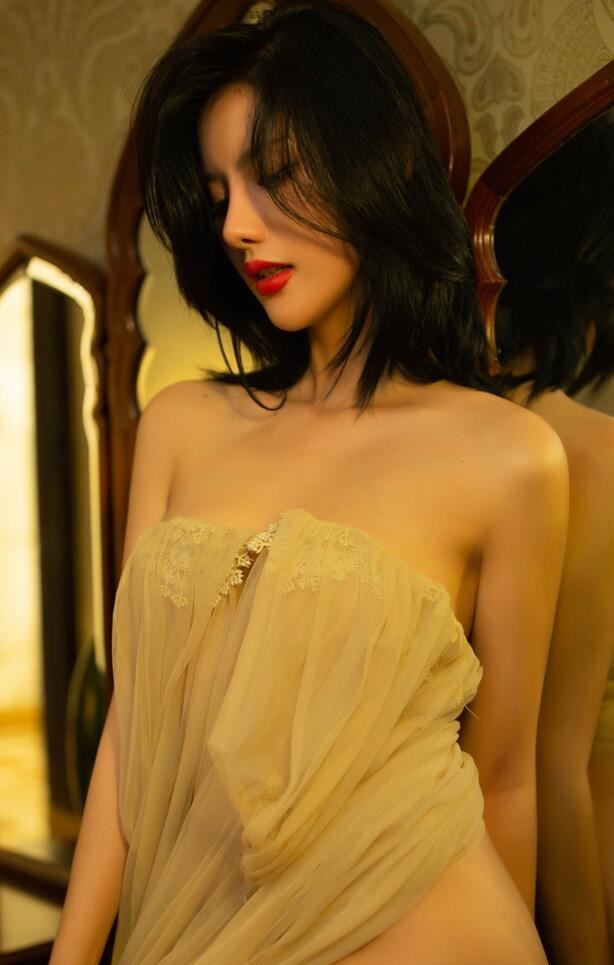 [XiuRen秀人网] 2019.09.06 No.1668 就是阿朱啊 透视 美腿