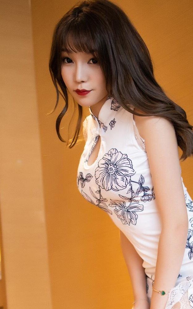 [XiuRen秀人网] 2019.09.09 No.1675 芝芝Booty 丝袜 旗袍