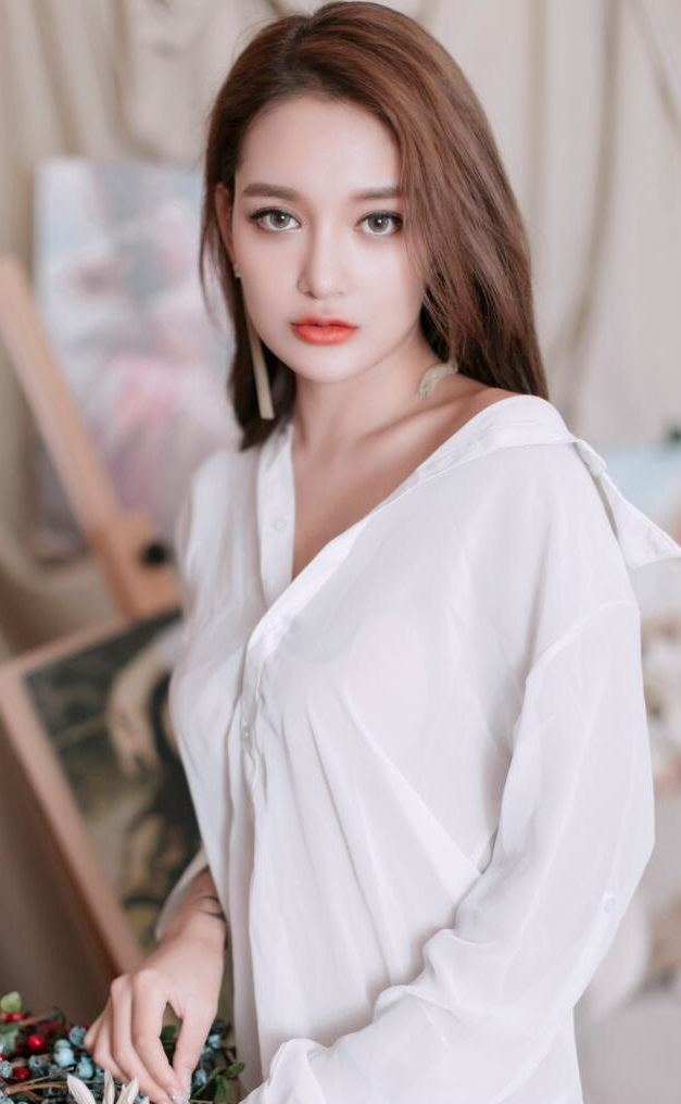[YALAYI雅拉伊] 2019.09.12 NO.398 如雪如霜 刘子炀