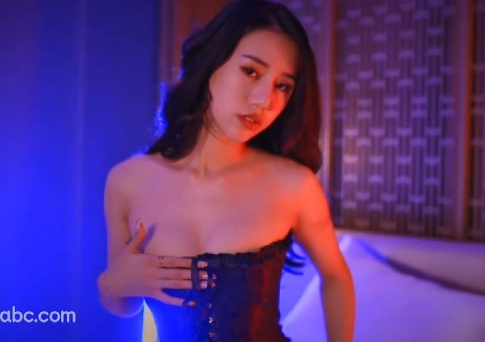 [YouMi尤蜜] 视频 2019.08.07 妩媚娇娘 白子嫣